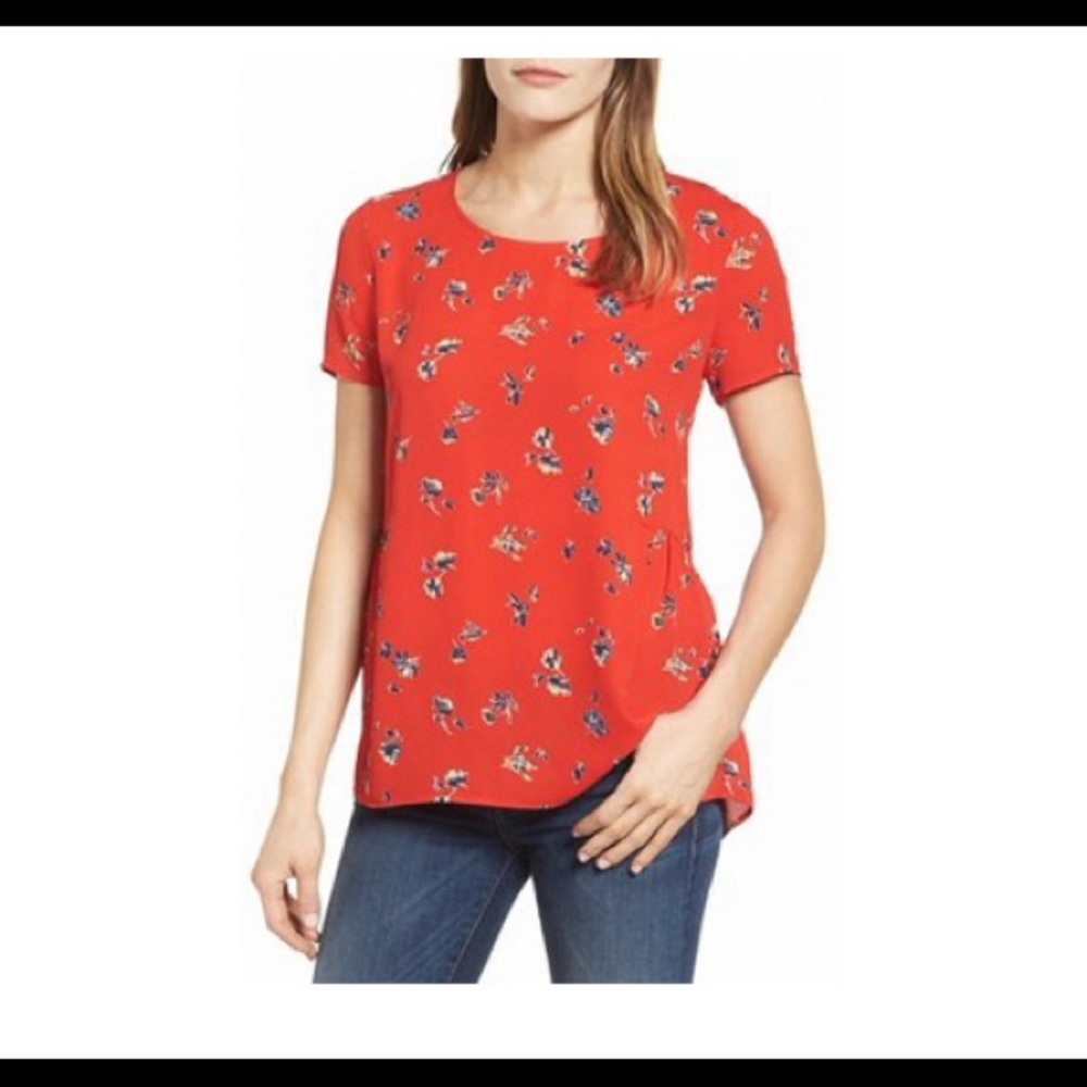 Flowing Floral Pleione Blouse.